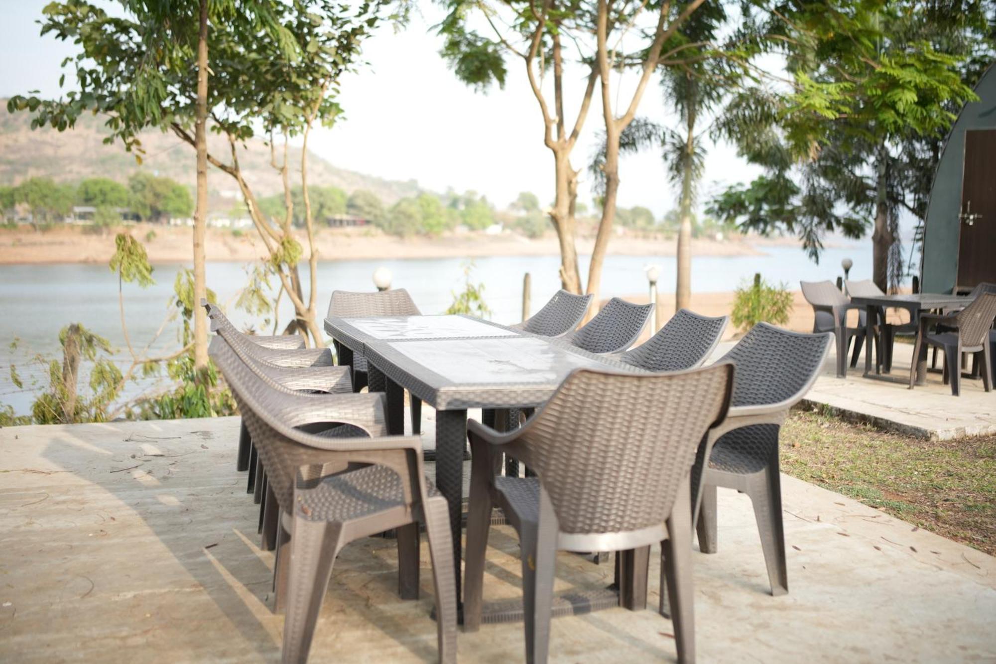 Samadhan Resort And Boating Púna Exteriér fotografie
